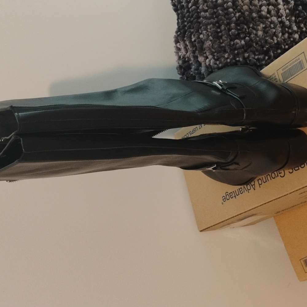 Michael Kors Black Leather Over-the-Knee Buckle Boots Size 5.5 - Picture 5 of 8